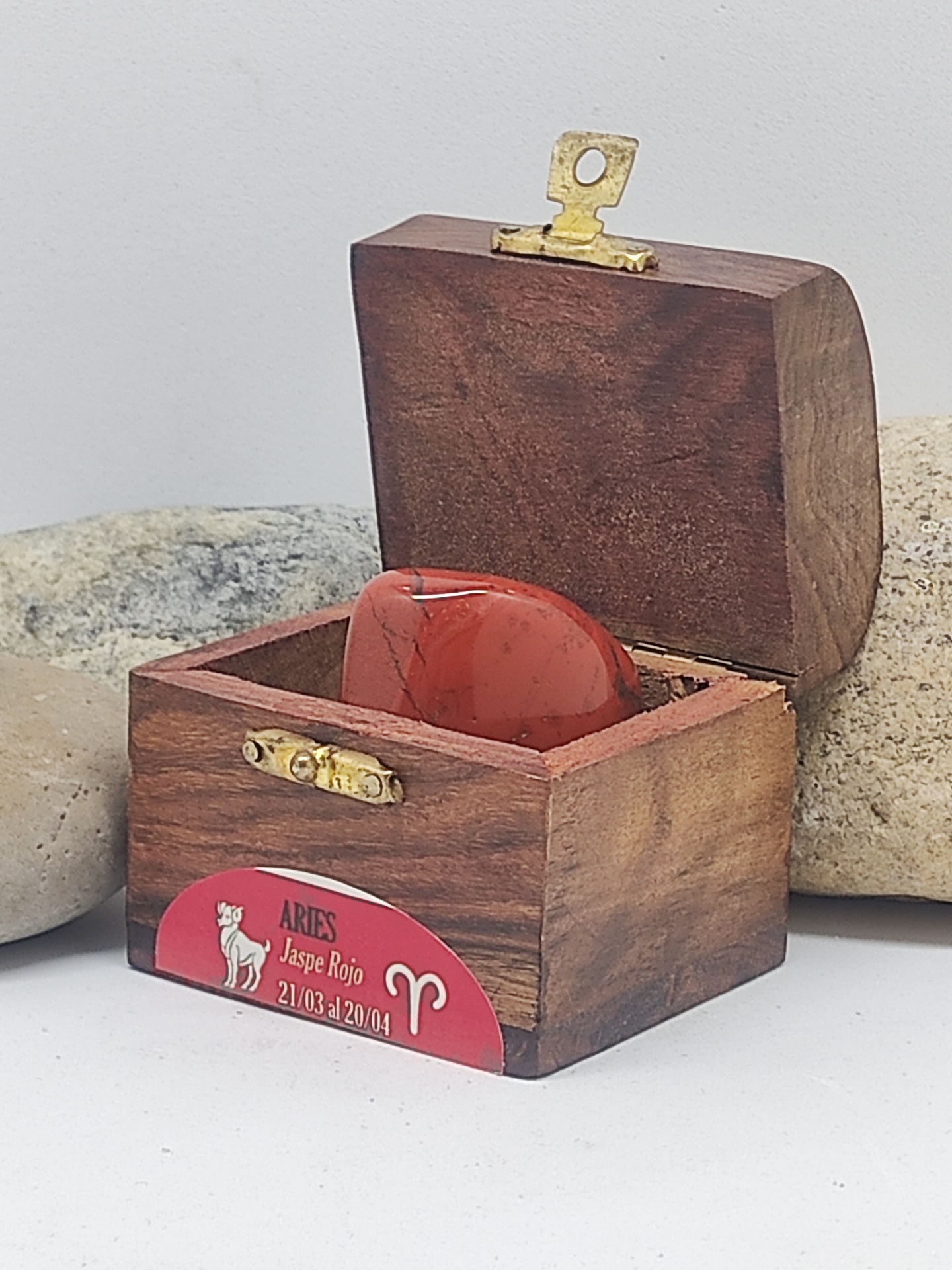 Baú Áries, Jaspe Vermelho