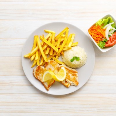 Escalopes de frango grelhados