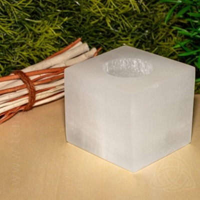 Castiçal de Selenite - Cúbico Castiçal de Selenite - Cúbico