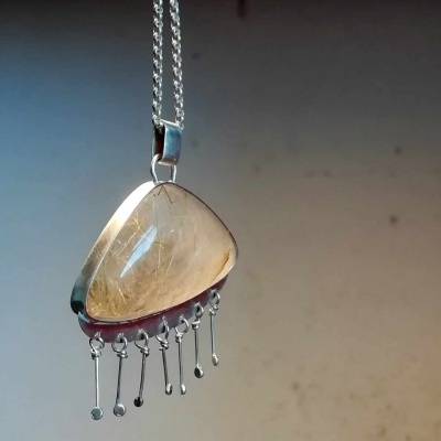 Cordão com pendente Quartzo Rutilado Chuva