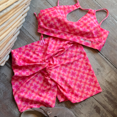 Conjunto Calções + Top Rosa Flores