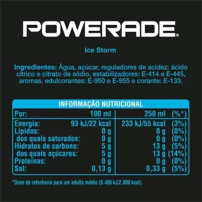 Etiqueta preta de bebida POWERade Ice Storm com tabela nutricional e ingredientes