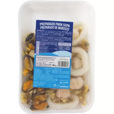 Embalagem de frutos do mar para sopa com etiqueta azul