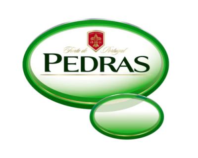 Rótulo oval com texto PEDRAS e emblema vermelho