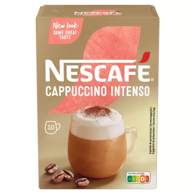 Embalagem de Nescafé Cappuccino Intenso com chávena e grãos de café