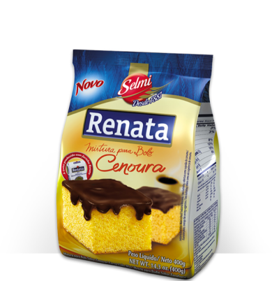 Embalagem azul e amarela de mistura para bolo de cenoura Selmi Renata com imagem de bolo coberto de chocolate