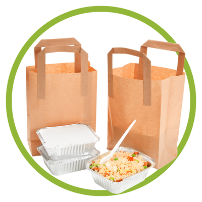 Sacolas de papel com contentores de alumínio e comida