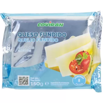 Embalagem azul de queijo fundido Covirán com imagem de queijo, tomate e manjericão