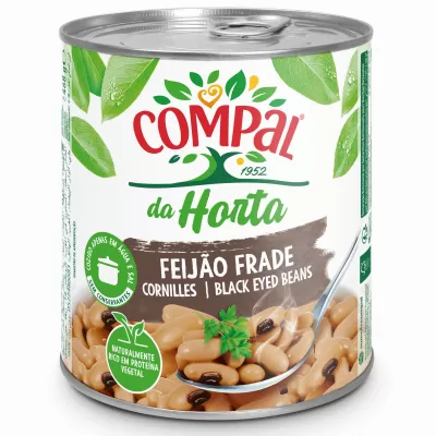 Lata de feijão frade Compal com design branco e verde e feijões na imagem