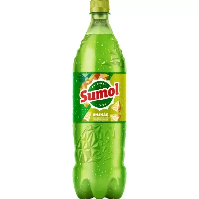 Garrafa de refrigerante Sumol sabor ananás verde com rotulo amarelo e verde