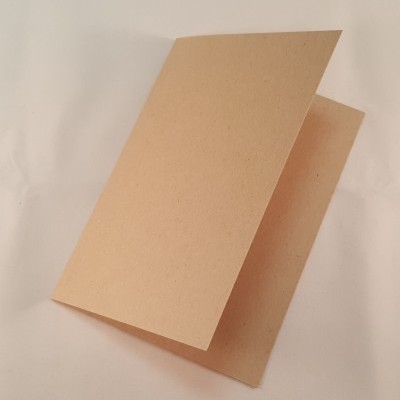 Cartão C6 colorido cor castanho claro