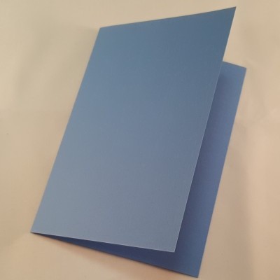 Cartão C6 colorido cor azul escuro