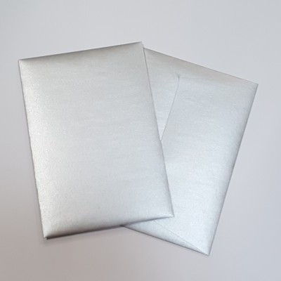 Envelopes C6 metalizados cor prata