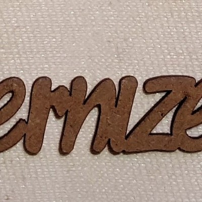 Palavra em mdf "Vernizes"