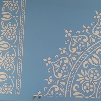 Stencil mandala com bordadura