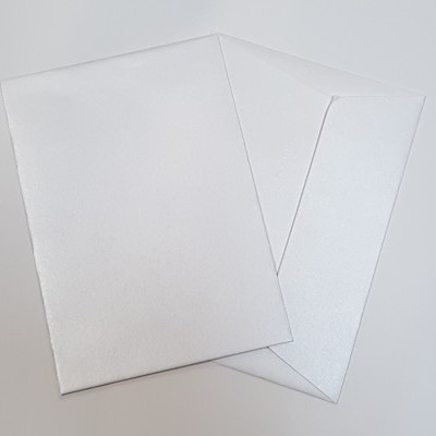 Envelopes C6 metalizados cor pérola