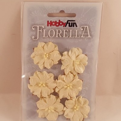 Flores de papel amarelo claro para scrapbooking