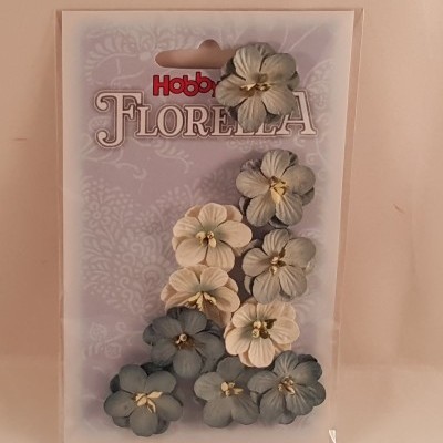 Flores de papel azul cinza e branca para scrapbooking