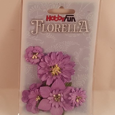 Flores de Papel cor lilás c folhas para scrapbooking