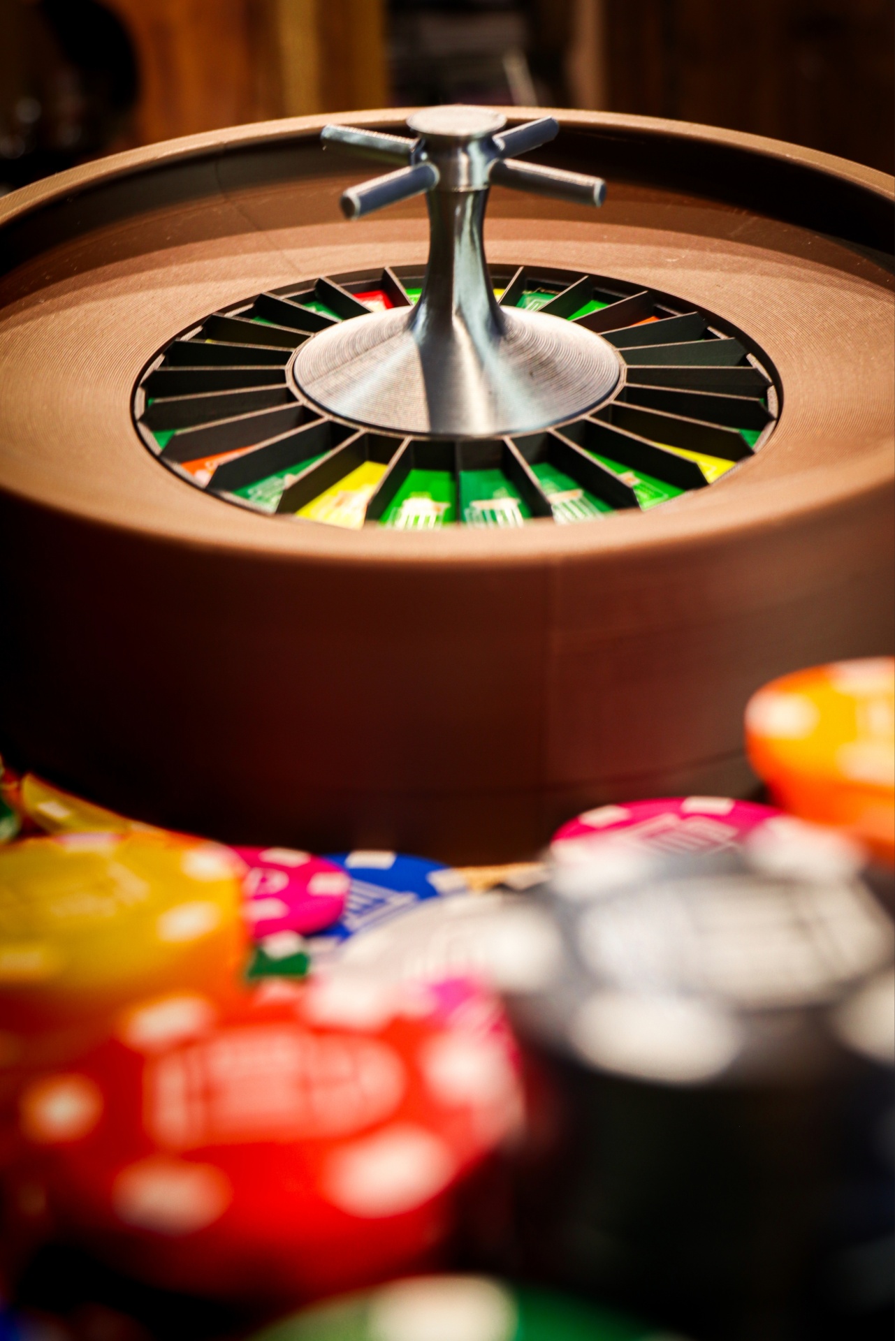 Crazy Roulette Wooden roulette wheel and colorful poker chips