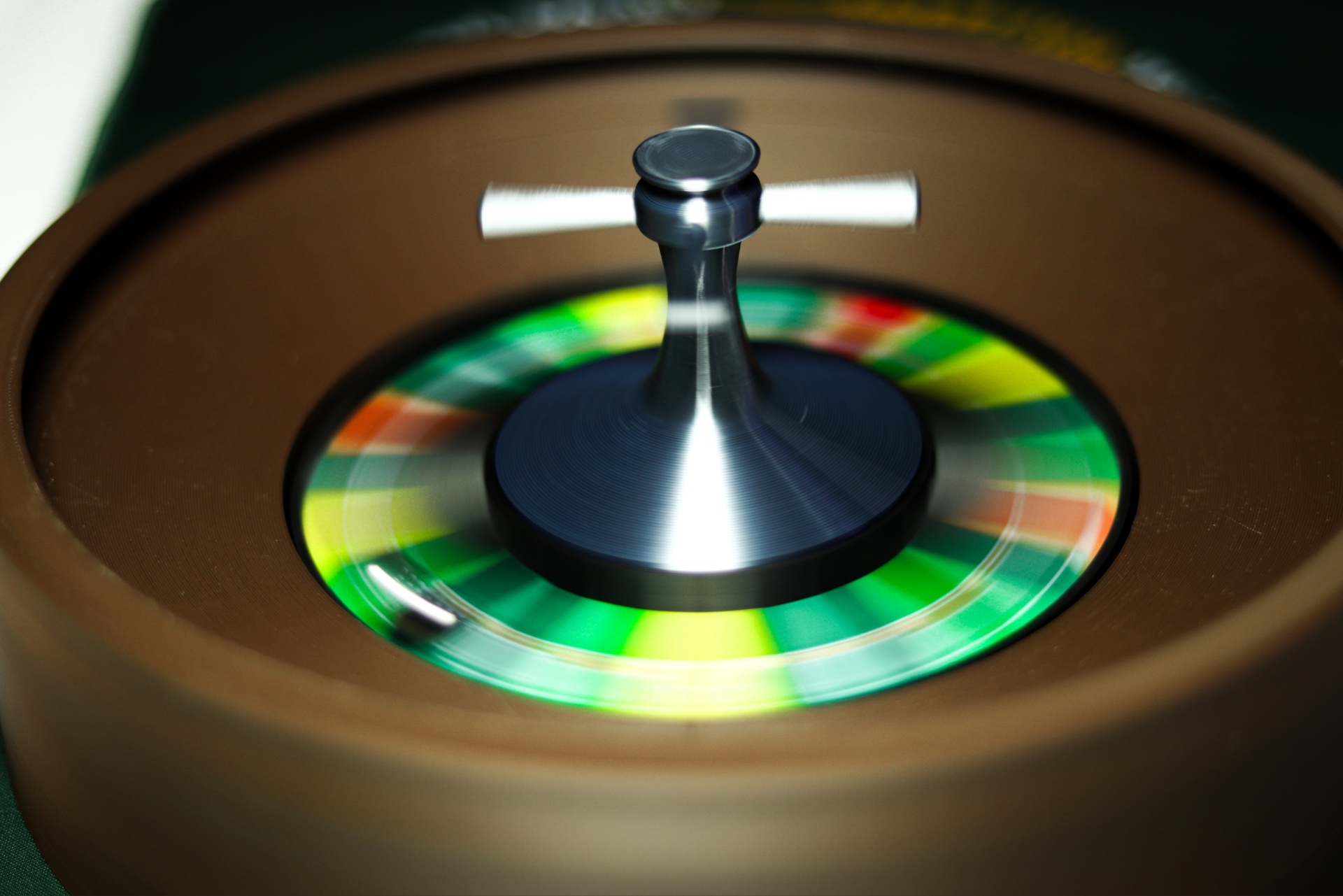 Crazy Roulette Trompo de metal a girar sobre disco colorido