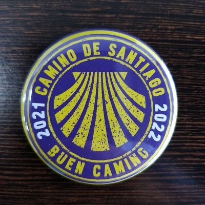 https://www.alberguedebarcelos.com/product/imanredondo-buen-camino