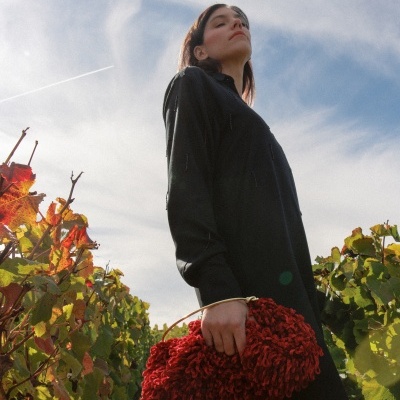 Cathy Handcrafted Bag with Metal Handle – Bordeaux