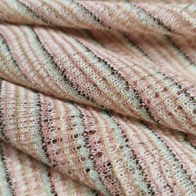 Malha Jacquard c/ Lurex BEGE RISCAS COLORIDAS