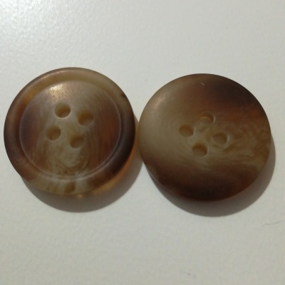 Botão Bege Raiado - 20 mm Pack 12