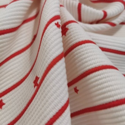 Malha Jacquard ESTRELAS VERMELHAS