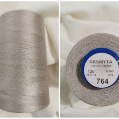 Linha para costura 764