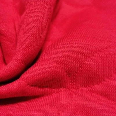 Malha Jacquard Dupla Face Acolchoada RED