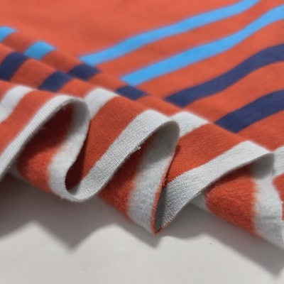 Felpa Americana c/carda RAYAS