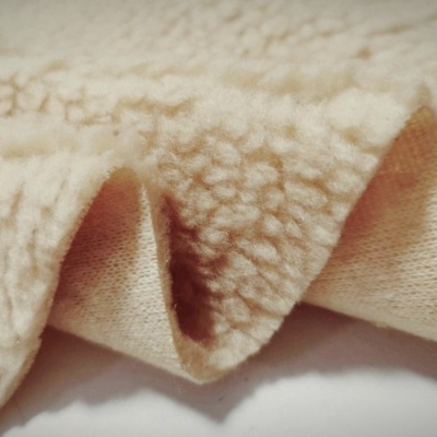 Pêlo sinético Caraculo BEGE CLARO