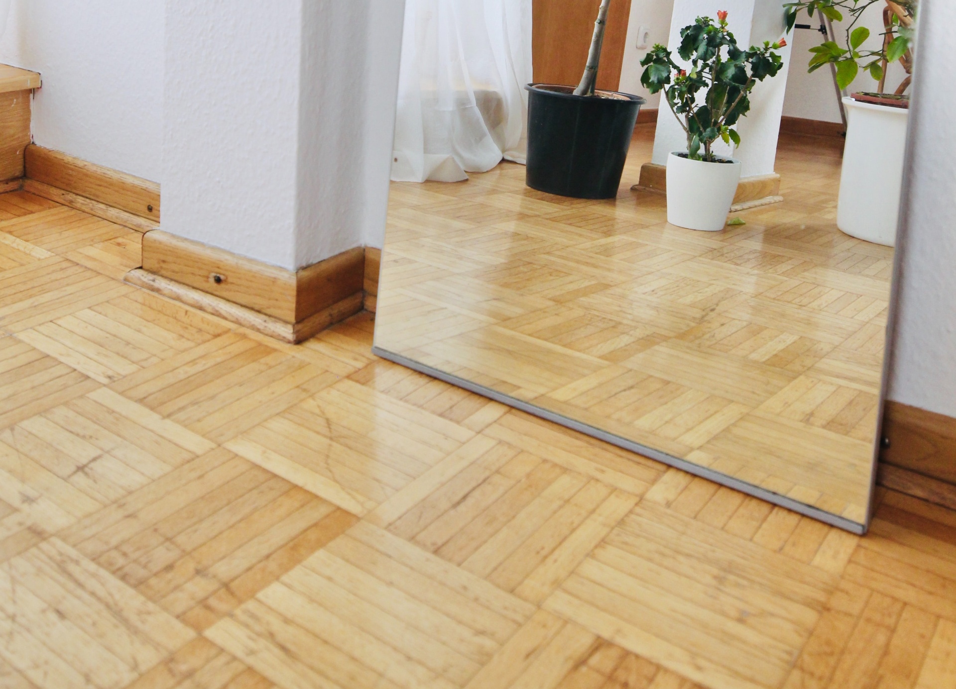 Lava-tudo madeiras e chão c/ cera - CER CLEAN Lava-tudo madeiras e chão c/ cera - CER CLEAN