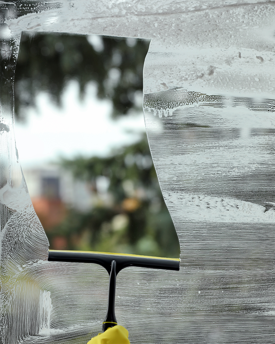 Limpa vidros, tira bolores, calcários - ECO GLASS Limpa vidros, tira bolores, calcários - ECO GLASS