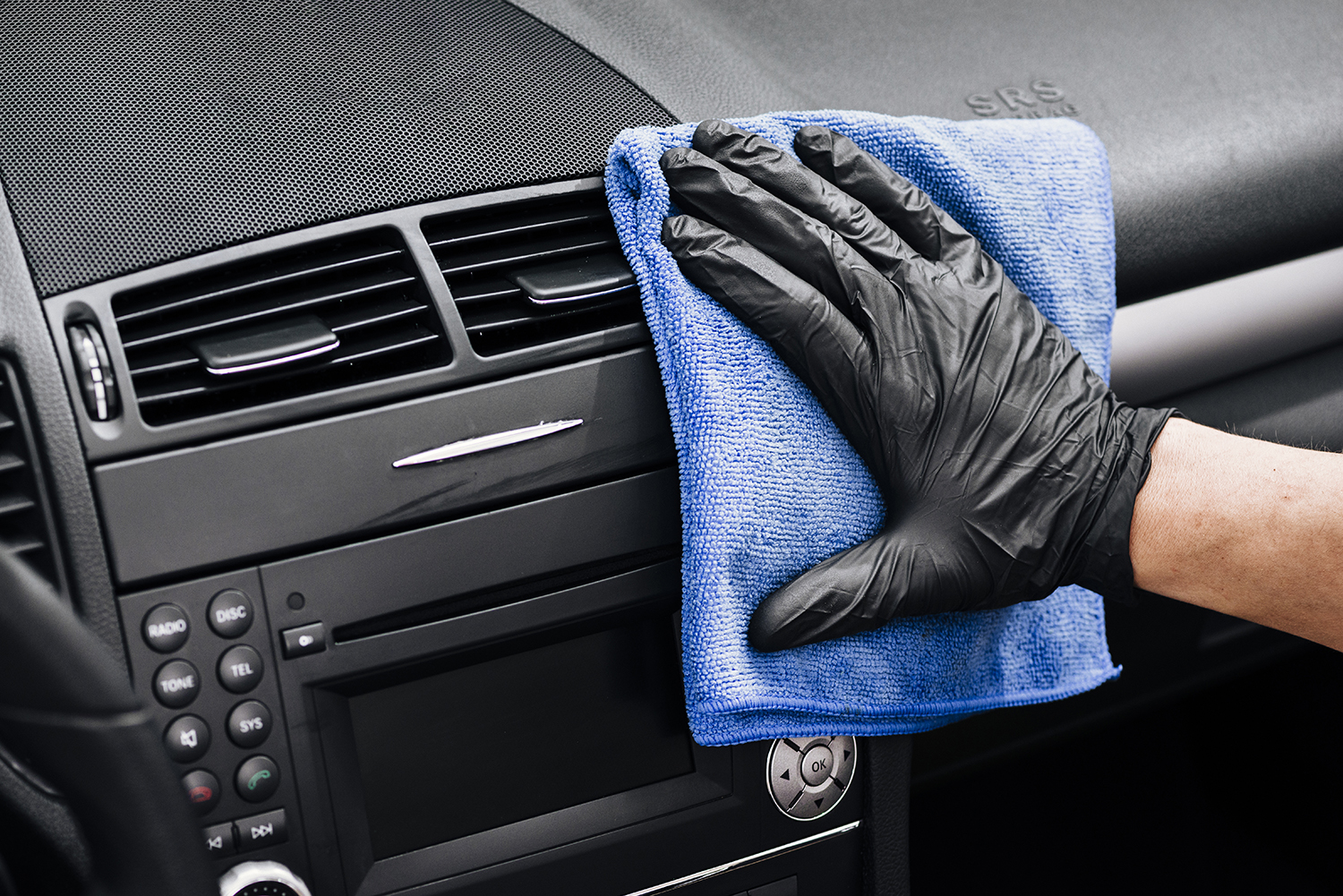 Espuma de Limpeza Multiusos para tecidos e carpetes 400ml - Surge Espuma de Limpeza Multiusos para tecidos e carpetes 400ml - Surge