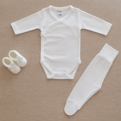 Body trespasse e calças - branco