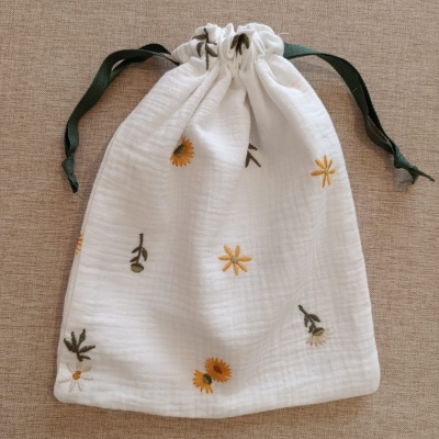 Saco de primeira roupinha - flores