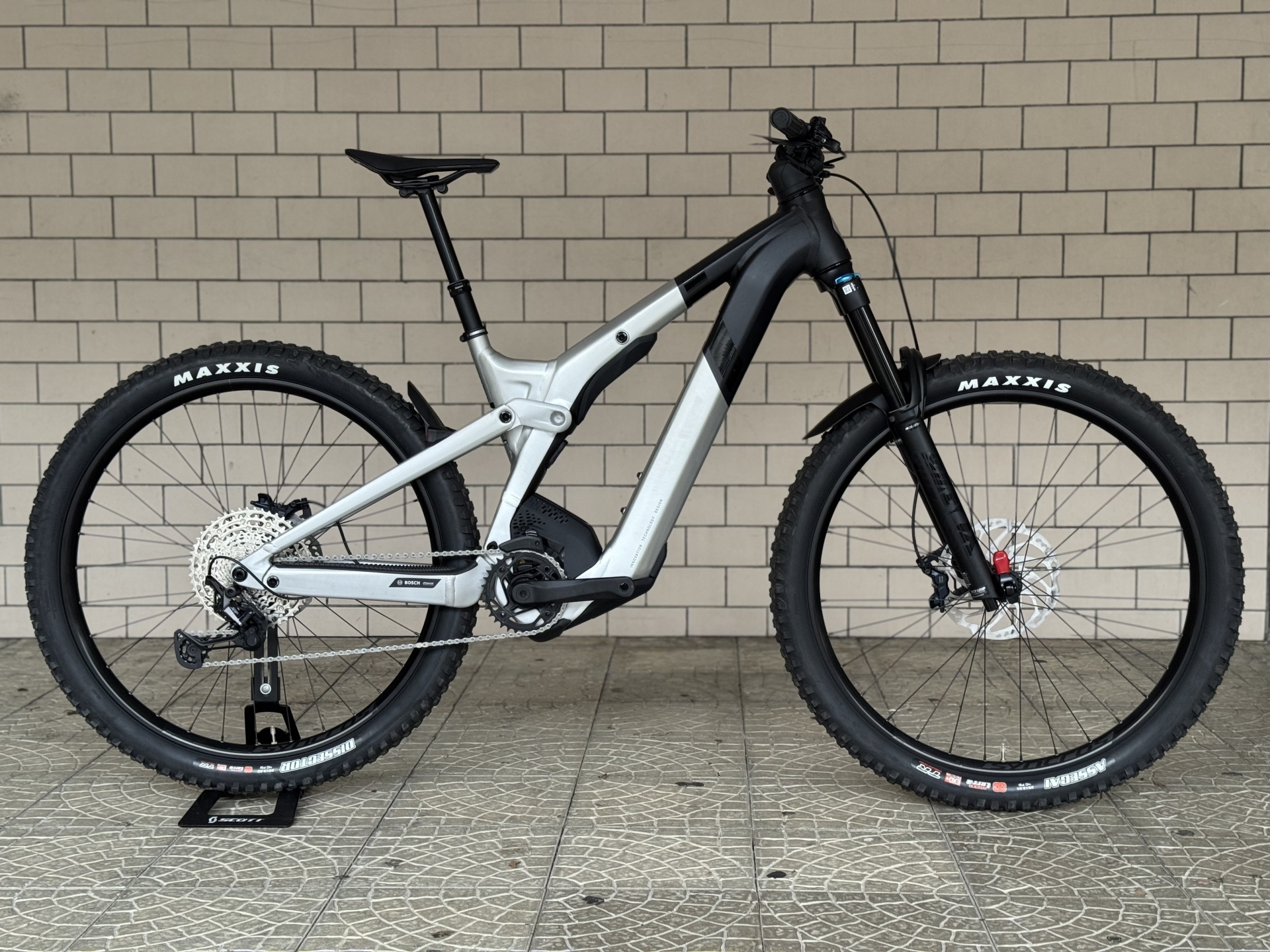 BICICLETA ELÉTRICA SCOTT PATRON ST ERIDE 910 BICICLETA ELÉTRICA SCOTT PATRON ST ERIDE 910