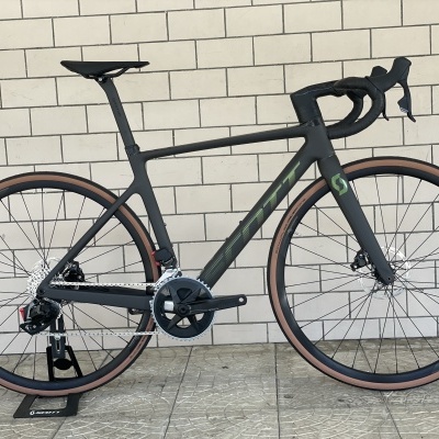 BICICLETA ESTRADA SCOTT ADDICT RC 30 - 2023/2024