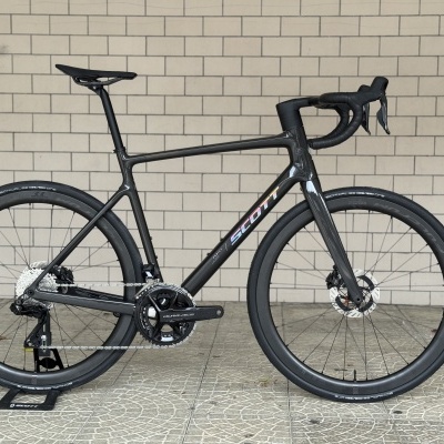 BICICLETA SCOTT ADDICT 10