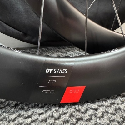 RODAS ESTRADA CARBONO DT SWISS ARC 1100 DICUT 62mm