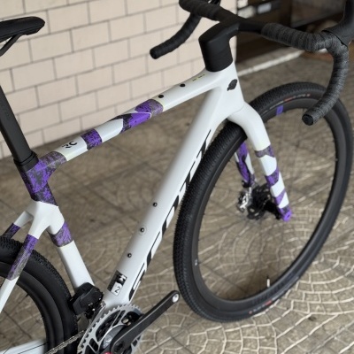 BICICLETA SCOTT ADDICT GRAVEL RC