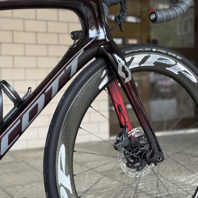 BICICLETA ESTRADA SCOTT FOIL ULTIMATE - usada