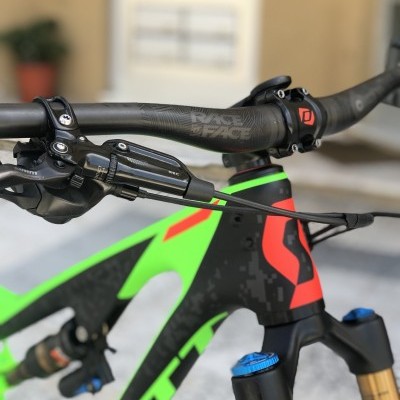 Bicicleta Scott genius 700 Tuned Carbono