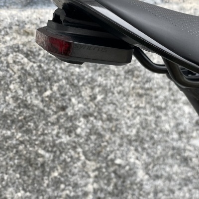 LANTERNA TRASEIRA SYNCROS REAR LIGHT CAMPBELL 100