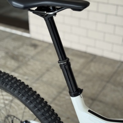 BICICLETA SCOTT SPARK 920 - BRANCA - USADA