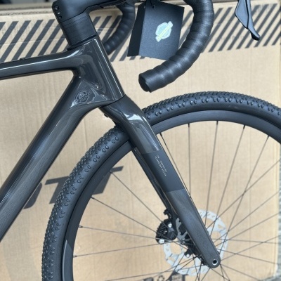 BICICLETA SCOTT ADDICT GRAVEL 40 - PYTHON BLACK