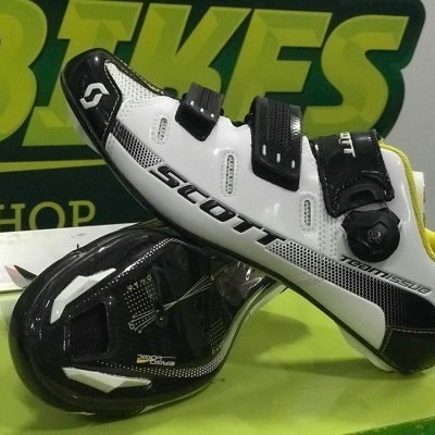 SAPATOS SCOTT ROAD TEAM ISSUE - Carbono - Preto/Branco/Amarelo RC